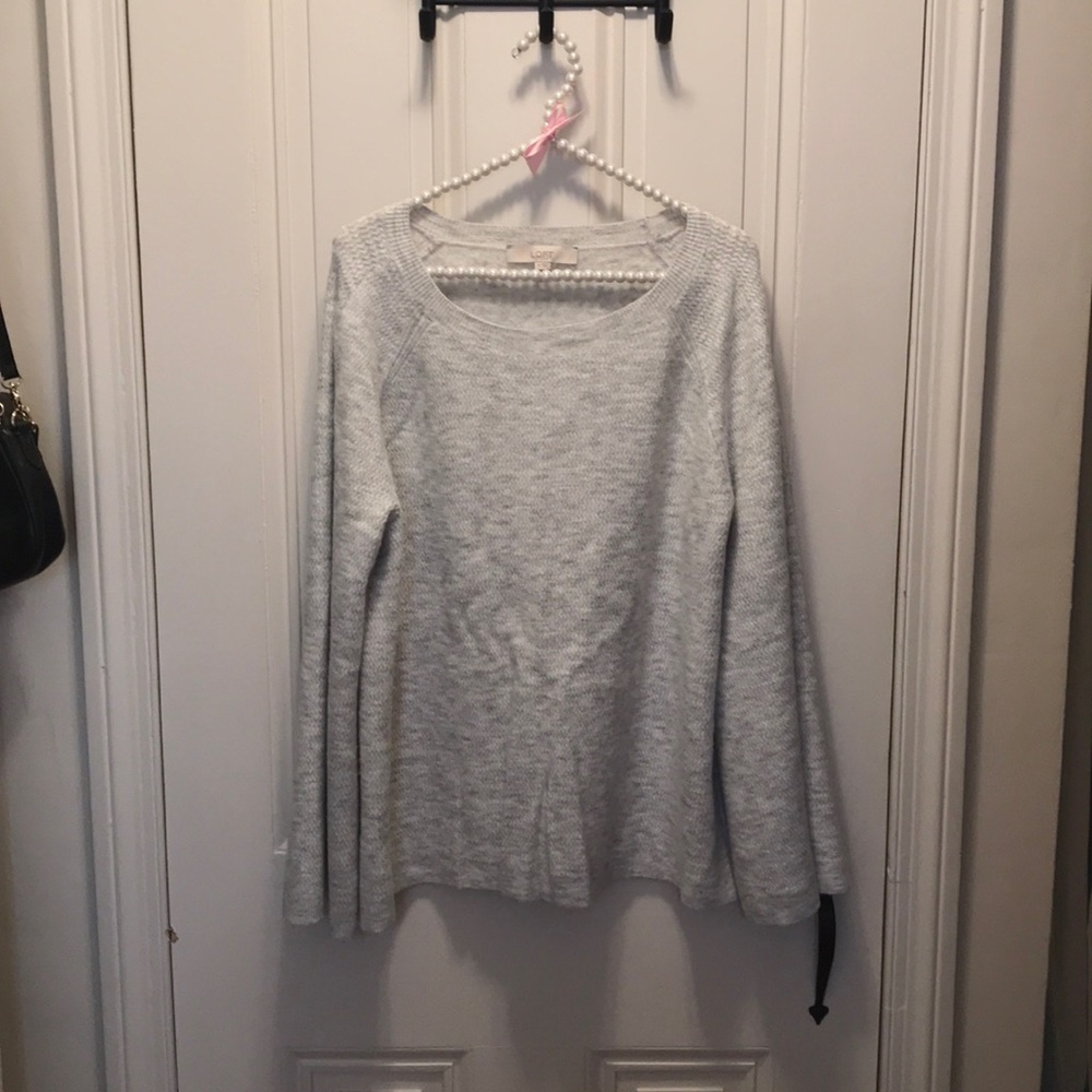Bell sleeve Loft Sweater XL
